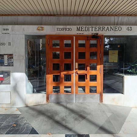 Paraiso Mediterraneo Levante Beach Pool & Parking Benidorm Esterno foto