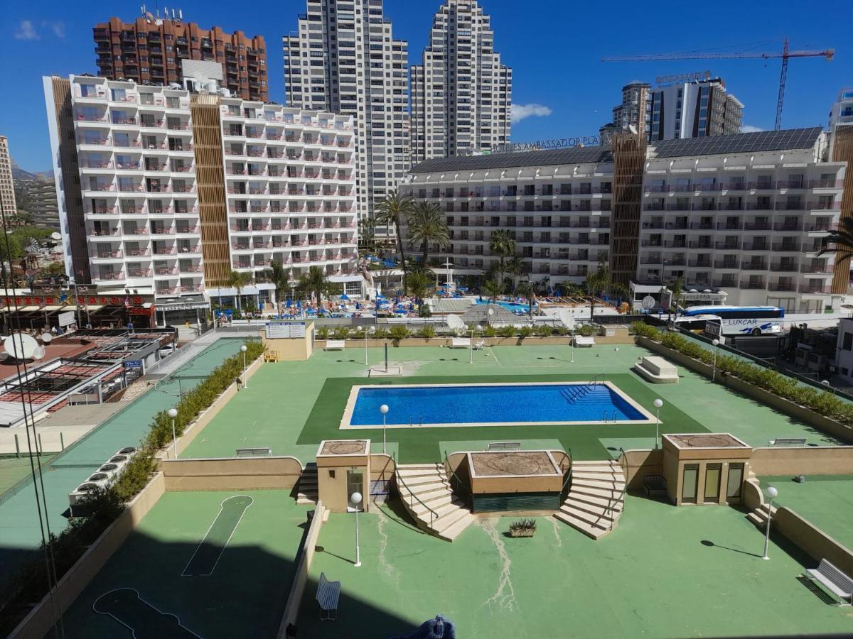 Paraiso Mediterraneo Levante Beach Pool & Parking Benidorm Esterno foto