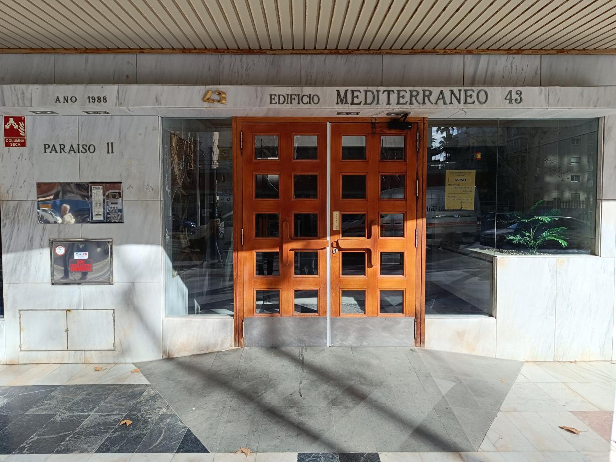 Paraiso Mediterraneo Levante Beach Pool & Parking Benidorm Esterno foto